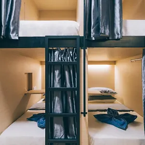  Kapselhotel Wanderloft Capsule