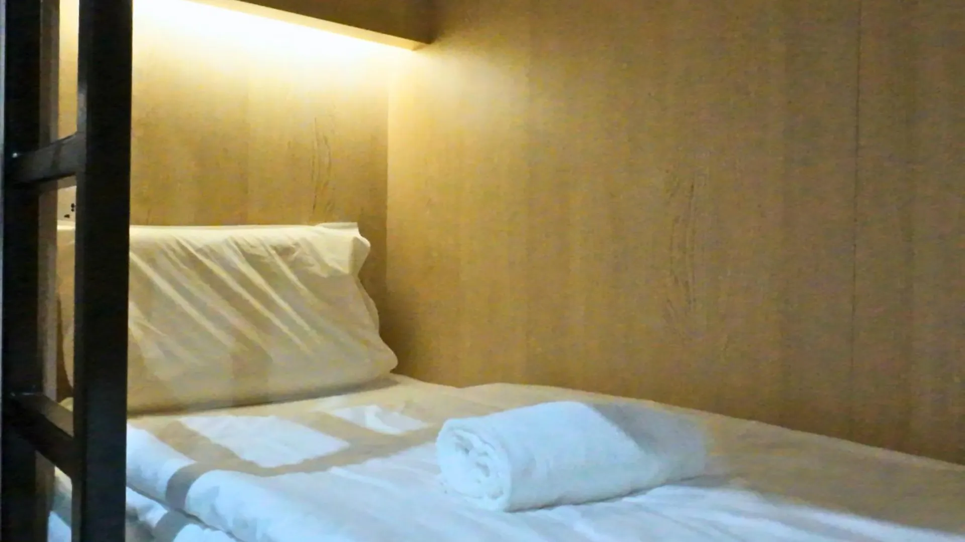 The Room @ Bugis Singapur Kapselhotel